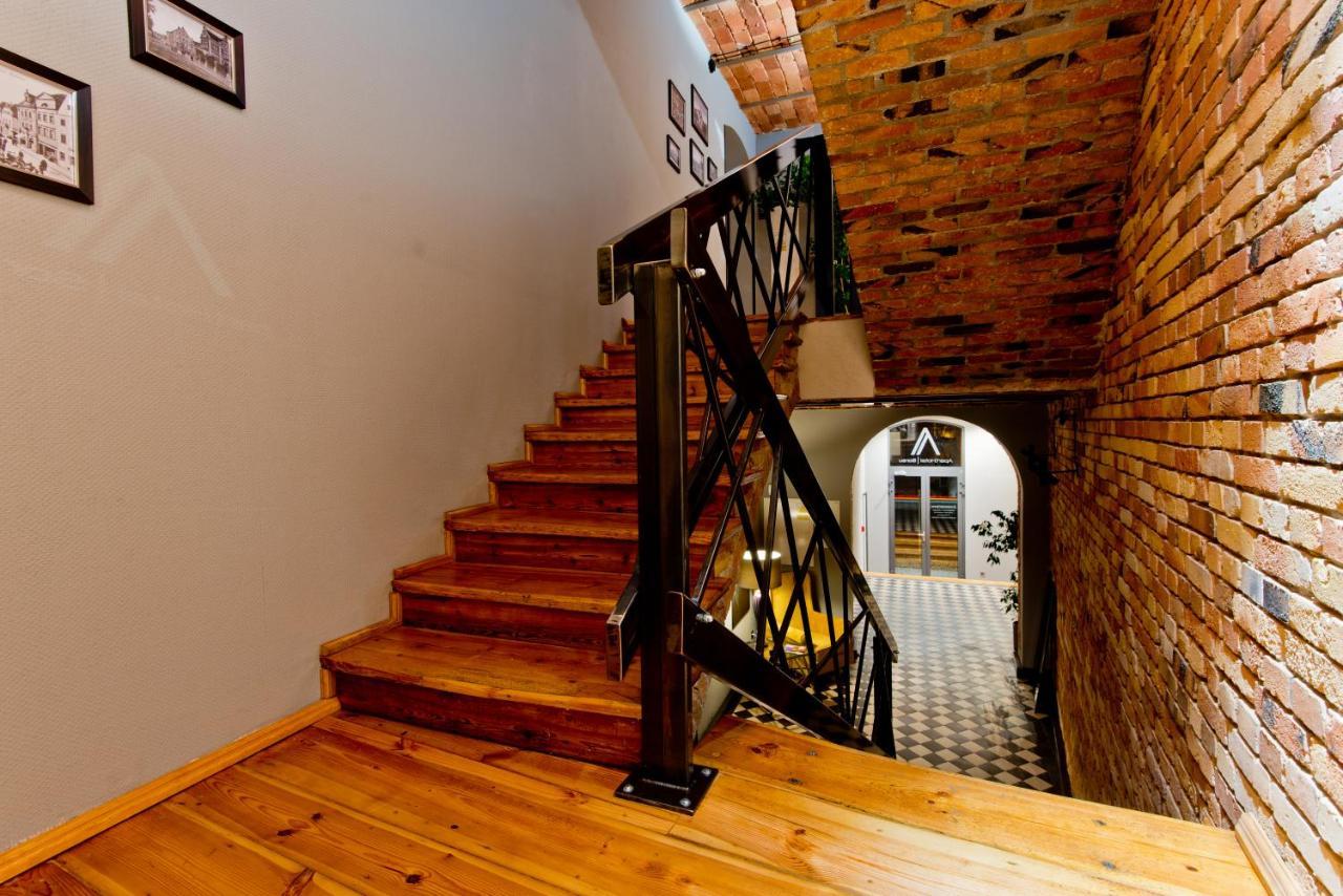 Apartsuites I Sorau Жары Экстерьер фото Interior of the house